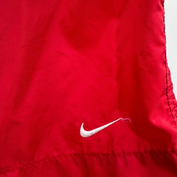 Vintage Nike Trunk Shorts L Red 90s Swoosh Mesh Lined Nylon Swimwear Running Y2K - Picture 2 of 12